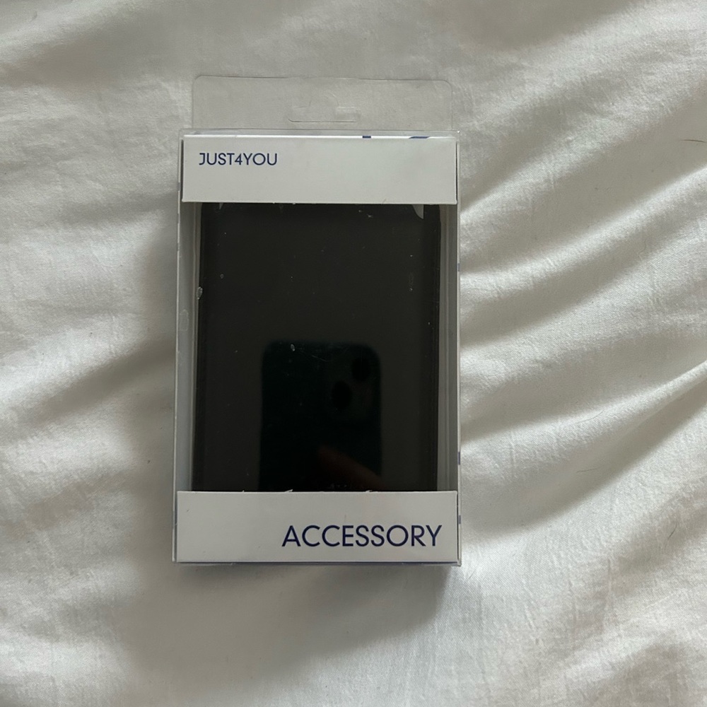 Black leather phone wallet